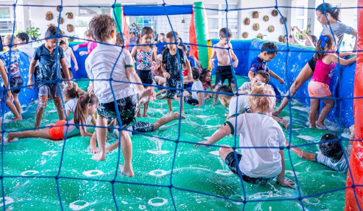 Festa do Dia das Crianças em Lucas do Rio Verde acontece na rotatória do Paço Municipal
