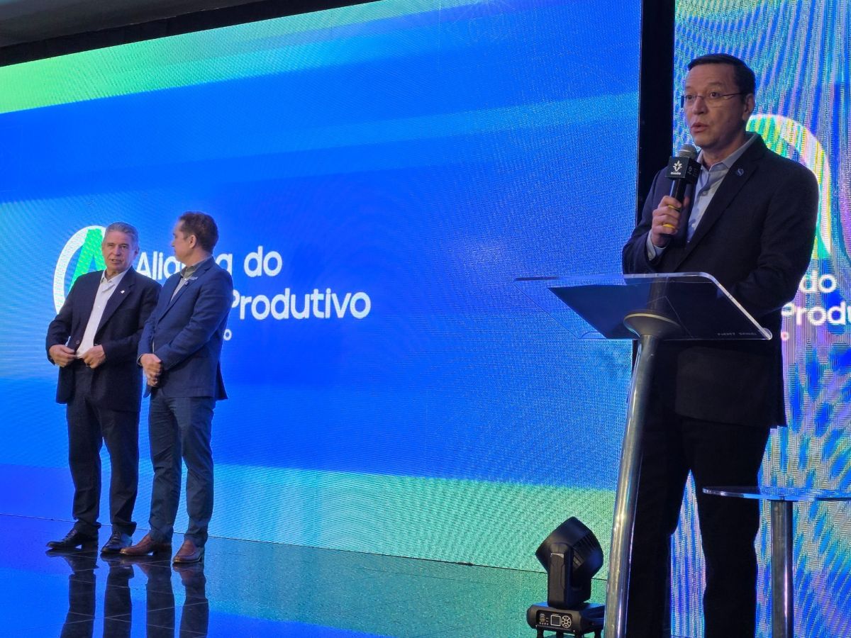 Entidades entregam documento com prioridades do setor produtivo a postulantes ao governo de MT